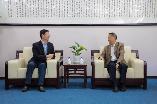 http://news.sufe.edu.cn/_upload/article/images/08/9e/504e5b3f480f9b52aa2f170a0a68/f008acb4-b523-4556-a426-31fe2be4ecbc.jpg